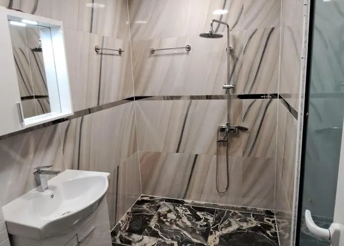 Luxe 1 Dubai Penthouse * ابزور